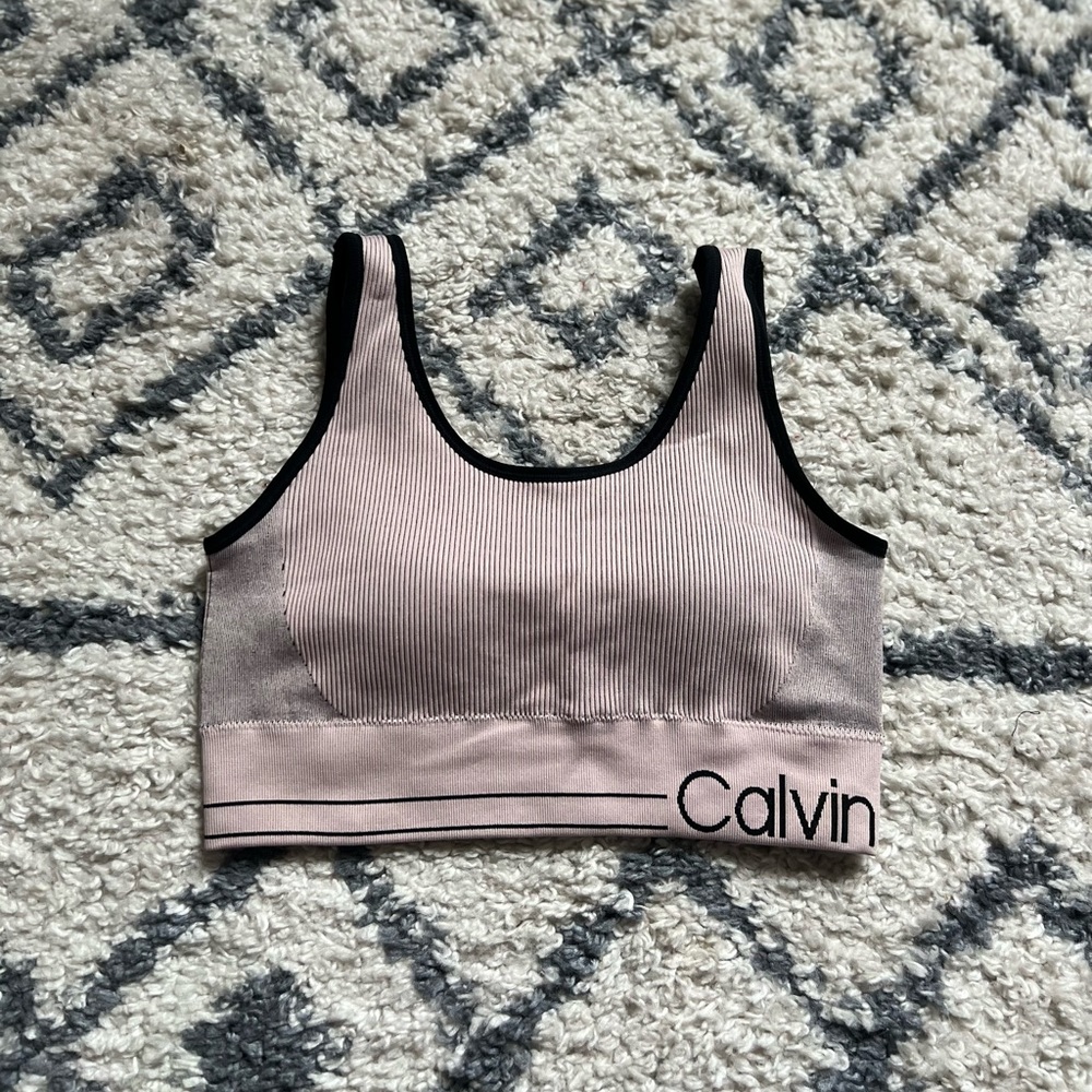 Calvin Klein light pink sports bra size L